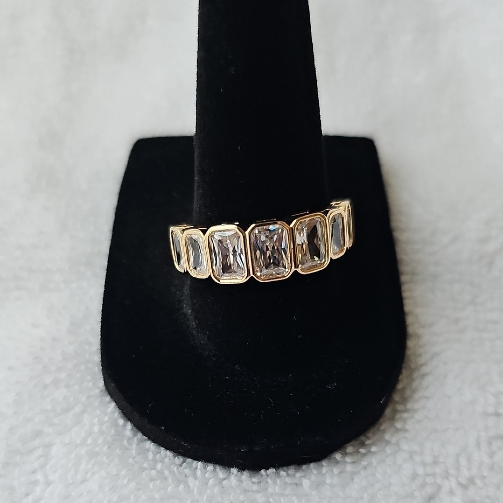 NWT Nordstrom Rack Elegant Cubic Zirconia Gold Ring Duo  Nickel Free. Size 8 - Picture 4 of 11